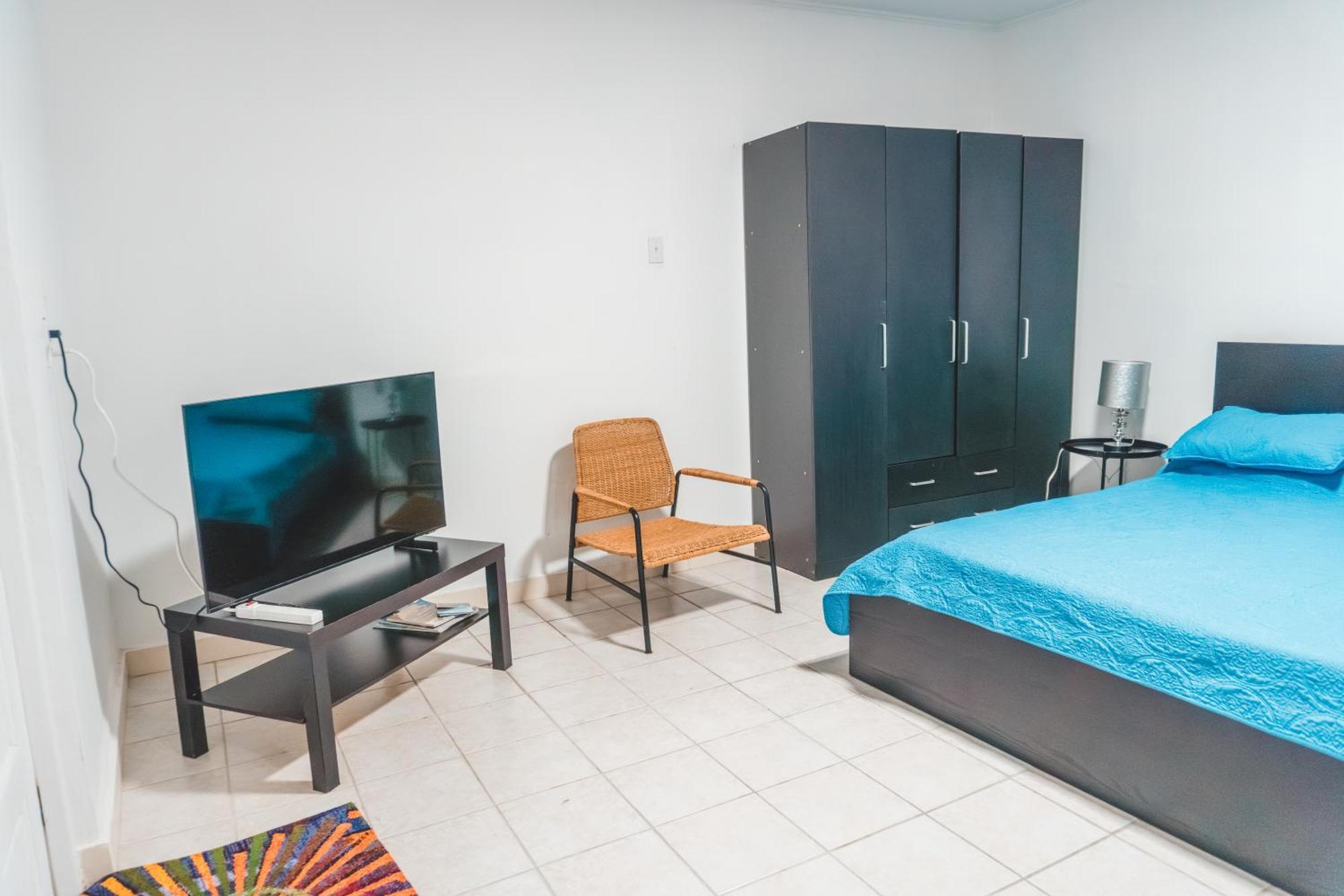Klip Lagoon Apartsments Oranjestad Exterior photo
