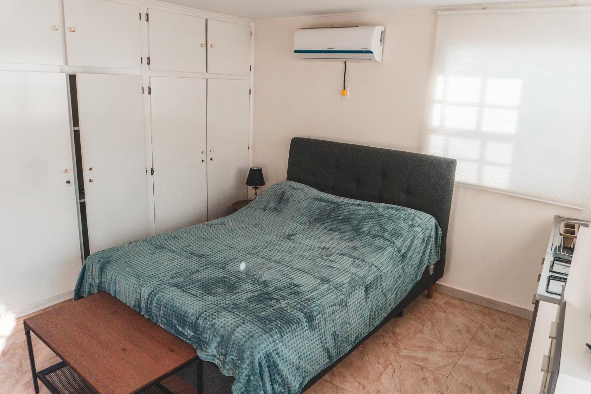 Klip Lagoon Apartsments Oranjestad Exterior photo